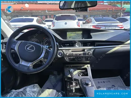 LEXUS ES EXECUTIVE