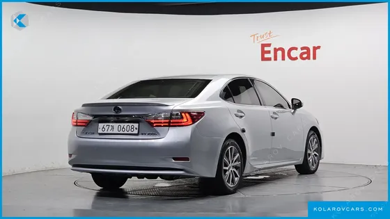 LEXUS ES SUPREME