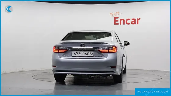 LEXUS ES SUPREME