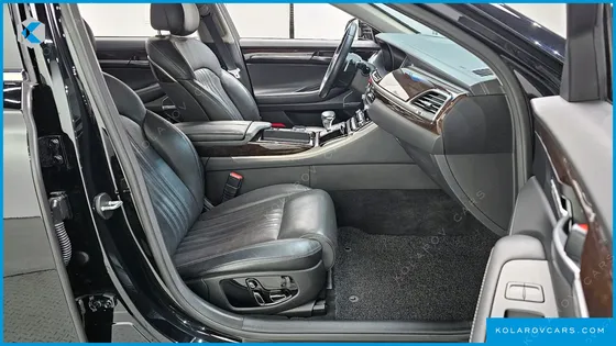 GENESIS EQ900 3.8 GDI AWD