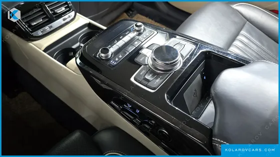 GENESIS EQ900 5.0 GDI AWD