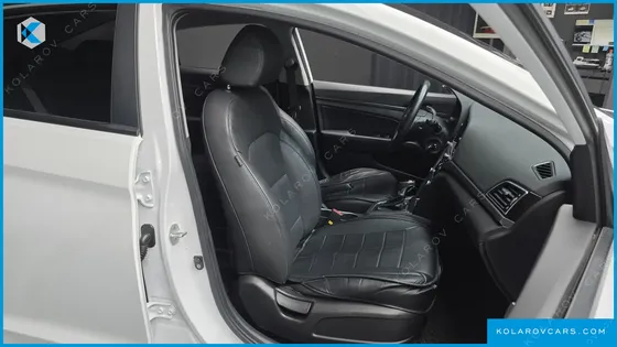 HYUNDAI ELANTRA (AVANTE) 1.6 GDI SMART
