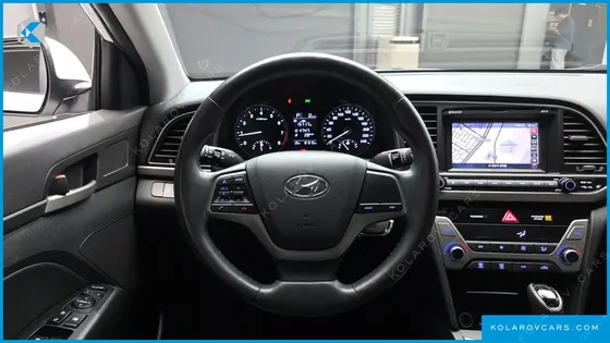 HYUNDAI ELANTRA (AVANTE) 1.6 GDI SMART