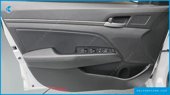 HYUNDAI ELANTRA (AVANTE) 1.6 GDI SMART