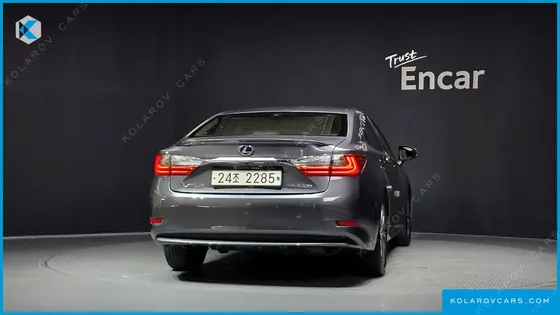 LEXUS ES SUPREME+