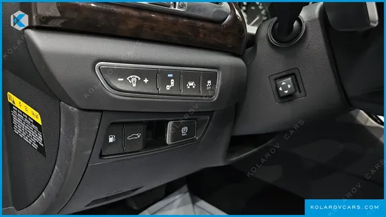 GENESIS EQ900 3.8 GDI AWD