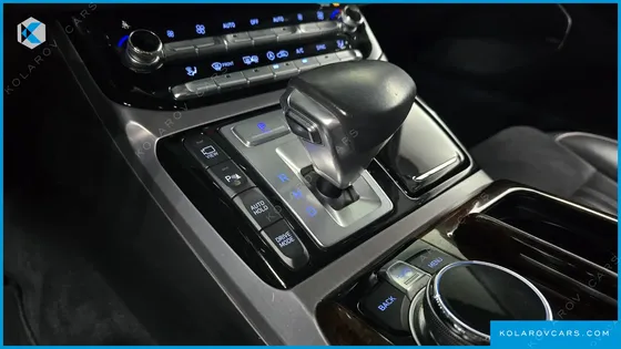 GENESIS EQ900 5.0 GDI AWD
