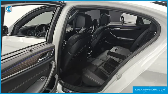 BMW 5 SERIES 520D XDRIVE M SPORT PACKAGE PLUS