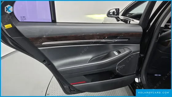 GENESIS EQ900 3.8 GDI AWD