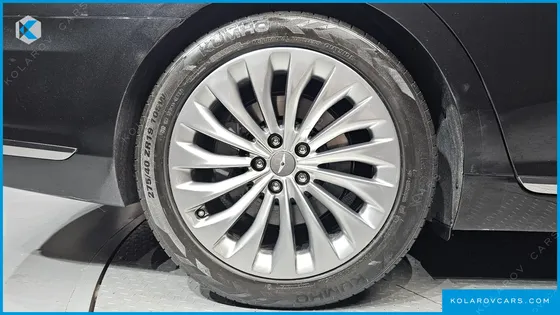 GENESIS EQ900 5.0 GDI AWD