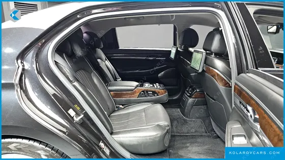 GENESIS EQ900 5.0 GDI AWD