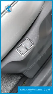 HYUNDAI STARIA HEV 1.6 LOUNGE 9-SEATER