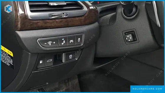 GENESIS EQ900 3.8 GDI AWD