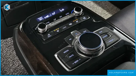 GENESIS EQ900 3.8 GDI AWD