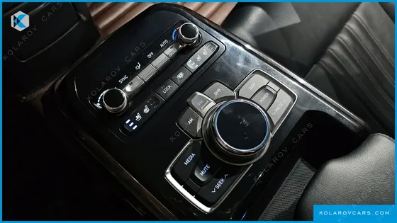 GENESIS EQ900 3.3 T-GDI AWD