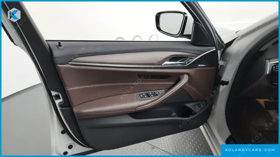 BMW 5 SERIES 530I XDRIVE LUXURY PLUS