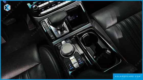 GENESIS EQ900 3.8 GDI AWD