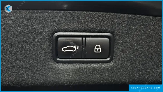 GENESIS EQ900 3.8 GDI AWD