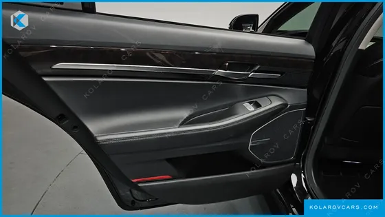 GENESIS EQ900 3.8 GDI AWD