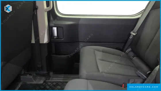 HYUNDAI STARIA TOURER 11-SEATER