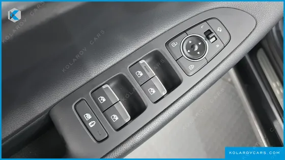 HYUNDAI GRANDEUR 3.3