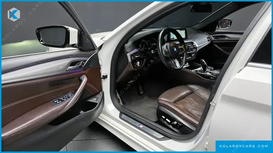 BMW 5 SERIES 530I XDRIVE M SPORT PACKAGE PLUS