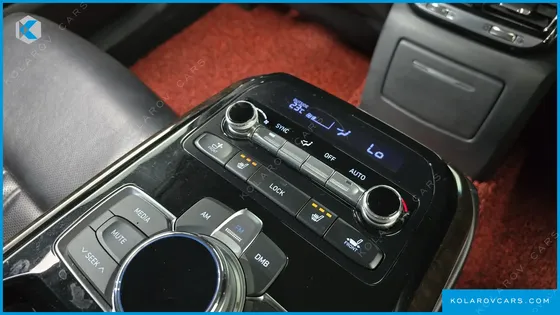 GENESIS EQ900 3.8 GDI AWD