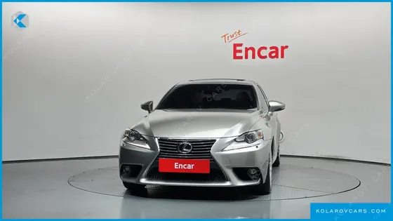 LEXUS IS PREMIUM