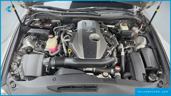 LEXUS IS PREMIUM