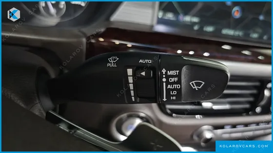 GENESIS EQ900 5.0 GDI AWD