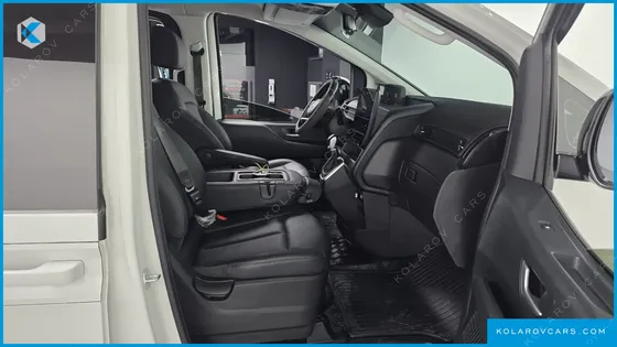 HYUNDAI STARIA L3.5 TOURER 11-SEATER