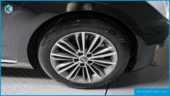 GENESIS EQ900 3.8 GDI AWD