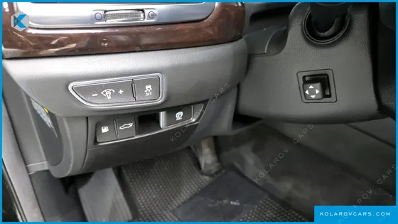 GENESIS EQ900 3.8 GDI AWD