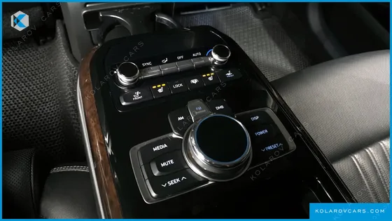 GENESIS EQ900 3.8 GDI AWD