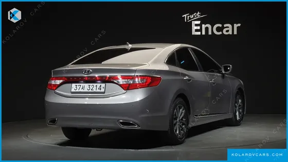 HYUNDAI GRANDEUR HG240 LUXURY