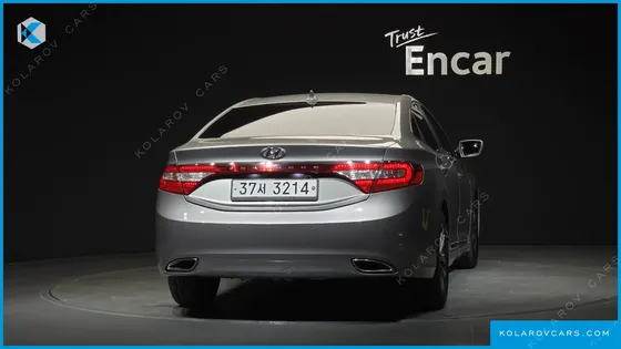 HYUNDAI GRANDEUR HG240 LUXURY