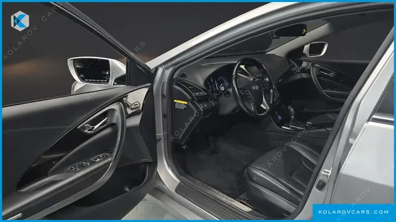 HYUNDAI GRANDEUR HG240 LUXURY