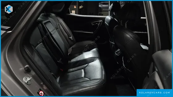 HYUNDAI GRANDEUR HG240 LUXURY