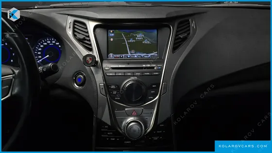 HYUNDAI GRANDEUR HG240 LUXURY