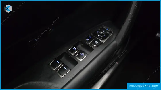HYUNDAI GRANDEUR HG240 LUXURY