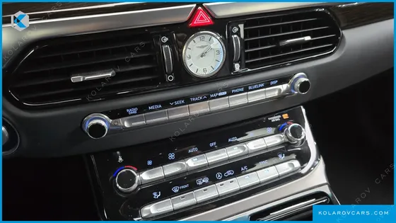 GENESIS EQ900 3.8 GDI AWD