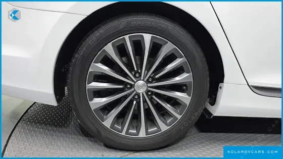 HYUNDAI GRANDEUR LPG HG300 EXECUTIVE