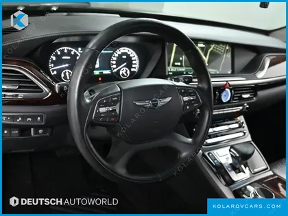 GENESIS EQ900 5.0 GDI AWD LIMOUSINE