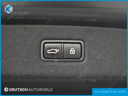 GENESIS EQ900 5.0 GDI AWD LIMOUSINE