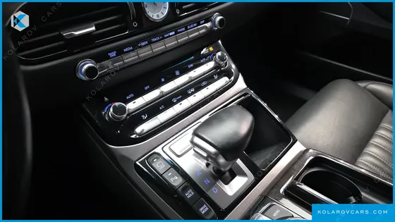 GENESIS EQ900 3.8 GDI AWD