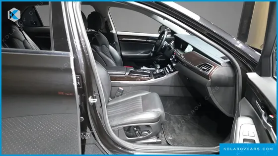 GENESIS EQ900 3.8 GDI AWD