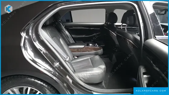GENESIS EQ900 3.8 GDI AWD