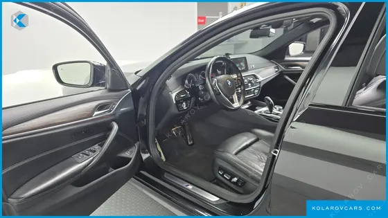 BMW 5 SERIES 520D XDRIVE M SPORT PACKAGE PLUS