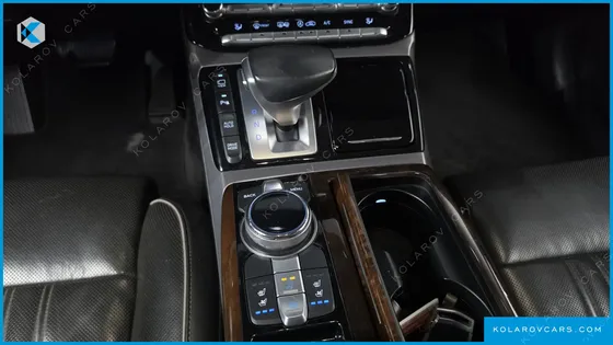 GENESIS EQ900 5.0 GDI AWD