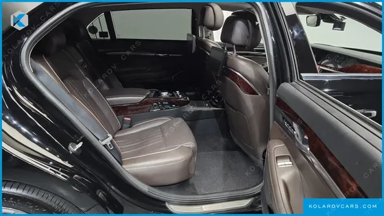 GENESIS EQ900 3.8 GDI AWD